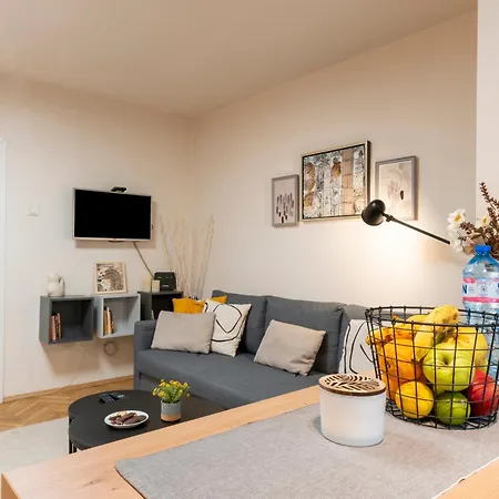 Apartment Our Place *